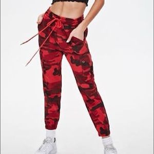 NWT Camo joggers